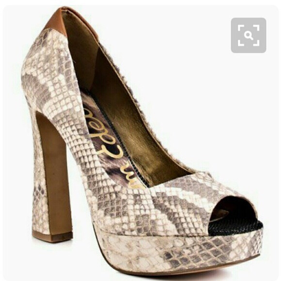 Sam Edelman Tacoma Python Peep Toe Heels - Picture 1 of 8